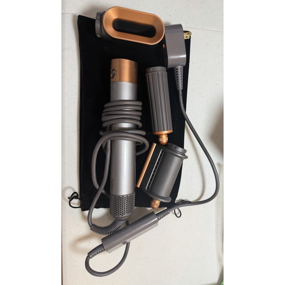 Dyson Airwrap Multi-Styler Bundle with 3 Attachments